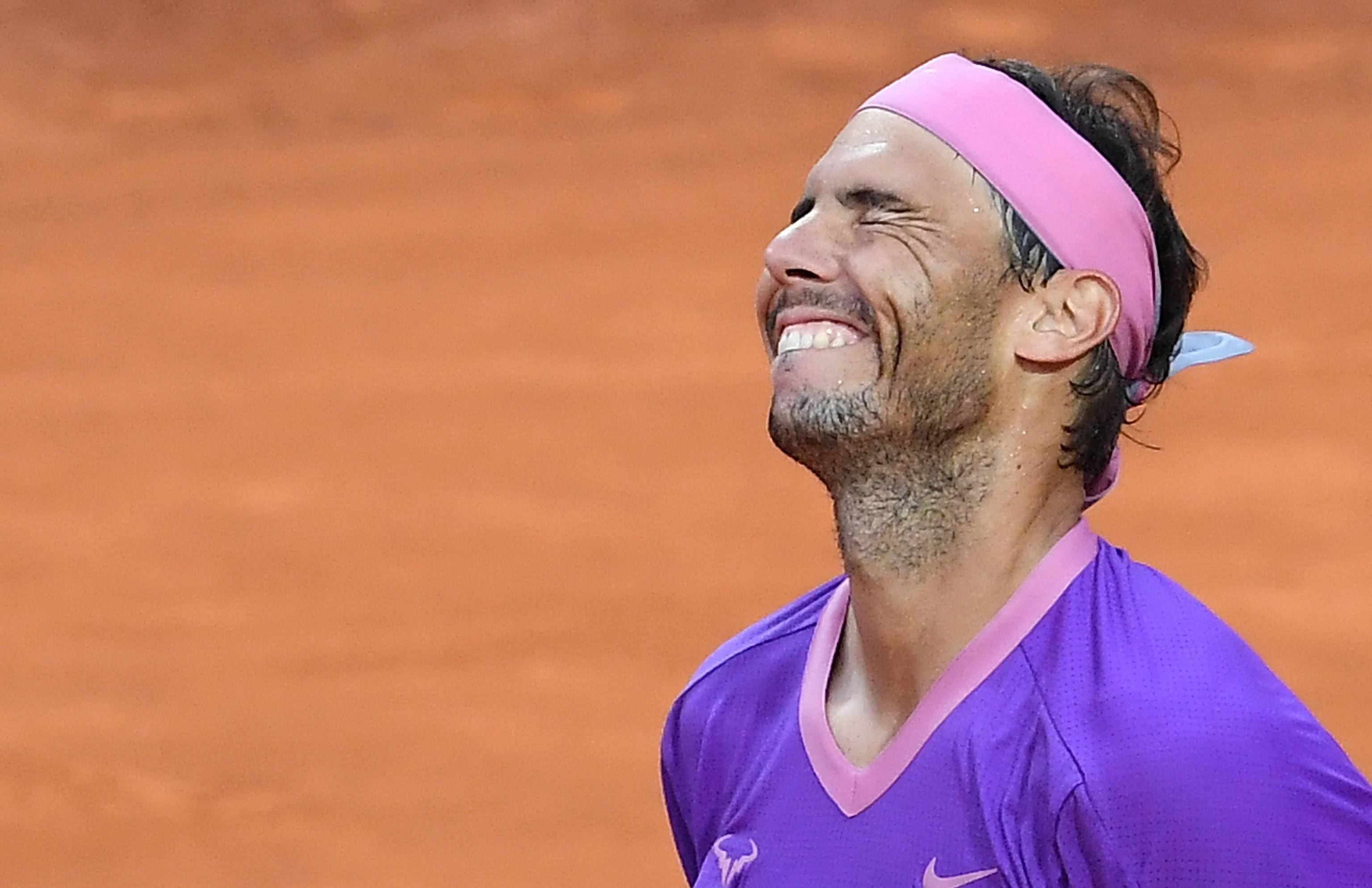 意大利网球队鏖战日本网球队，纳达尔打破历史纪录