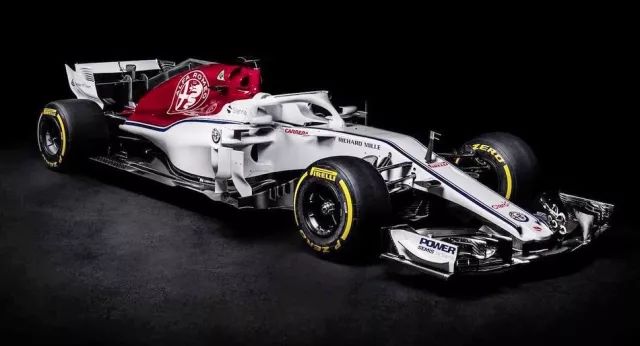 爱游戏tv-红牛二队轻取索伯车队，阿隆索刷新纪录的简单介绍