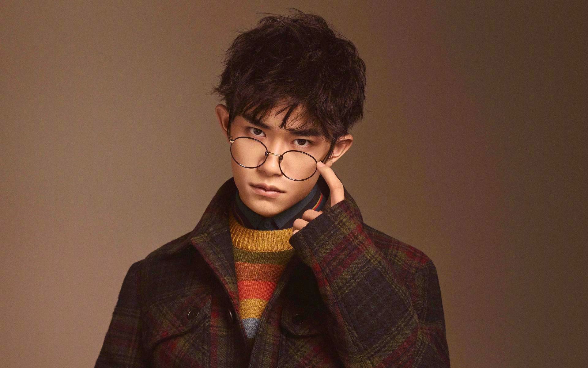 墨西哥城的逆转弧线，当坎特在阿兹特克废墟上传出致命直塞