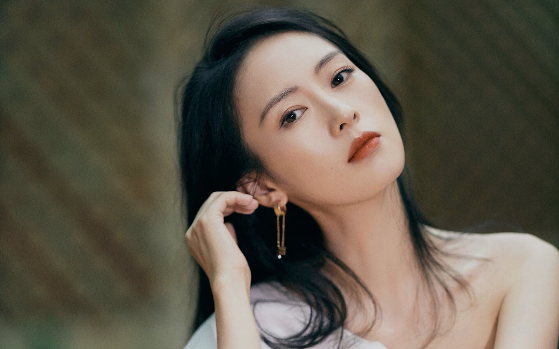 爱游戏在线-历史性的逆袭之夜，保罗率领山西队上演绝地翻盘击败骑士