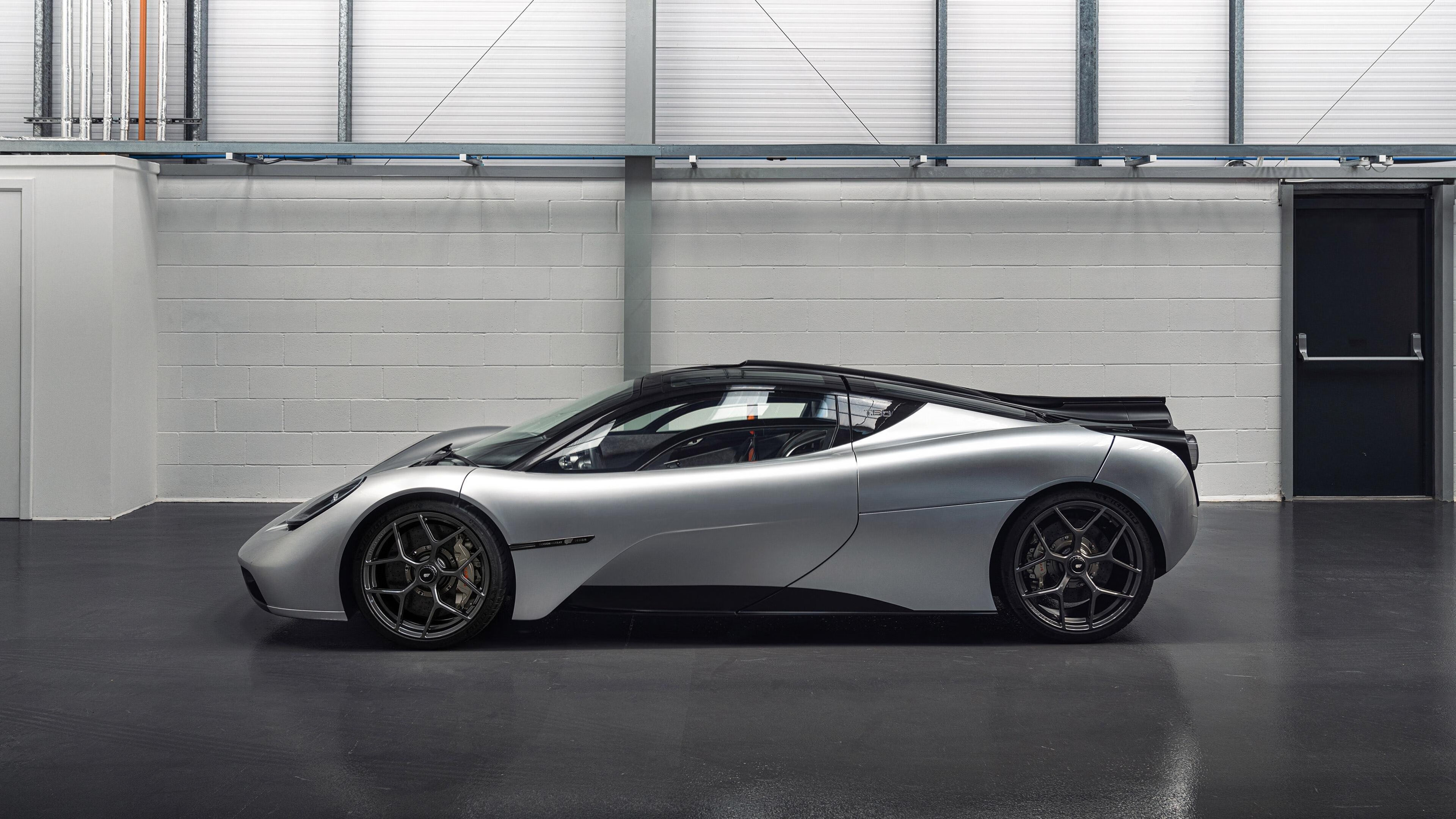 爱游戏下载-西决生死战焦点战，马里全面压制芬兰，晋级之路一片光明