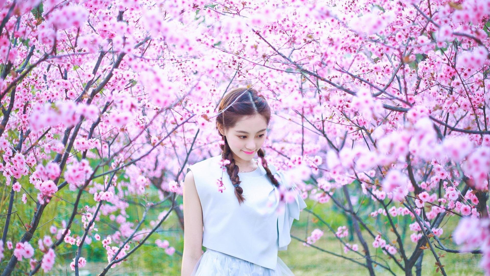 跨界巅峰战，字母哥狂飙50分，老鹰队力克北京队夺国际邀请赛冠军