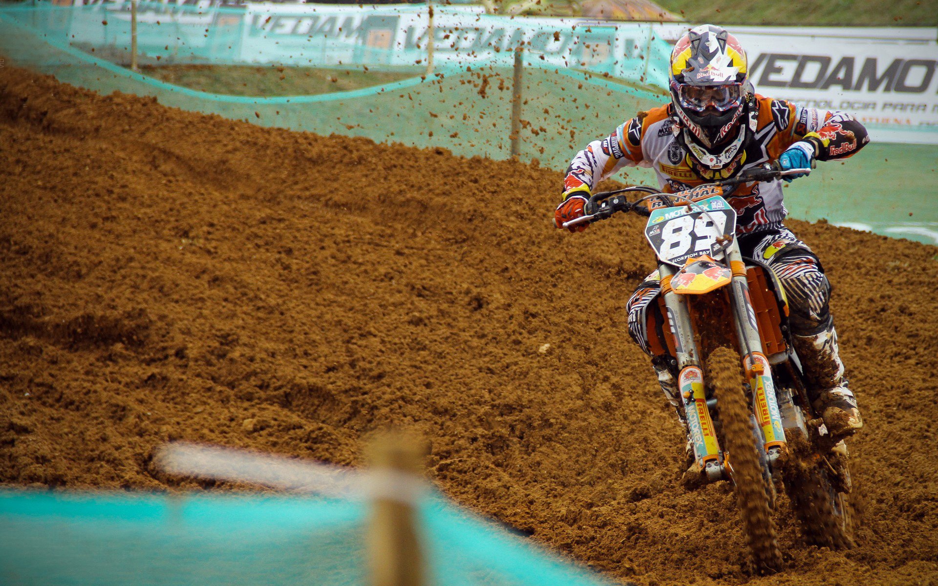 雨夜中燃烧的独一,奥利维耶的蓝色魅影